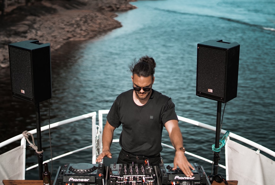 The Party Boat Playlist: Curating the Perfect Soundtrack for Onboard Celebrations