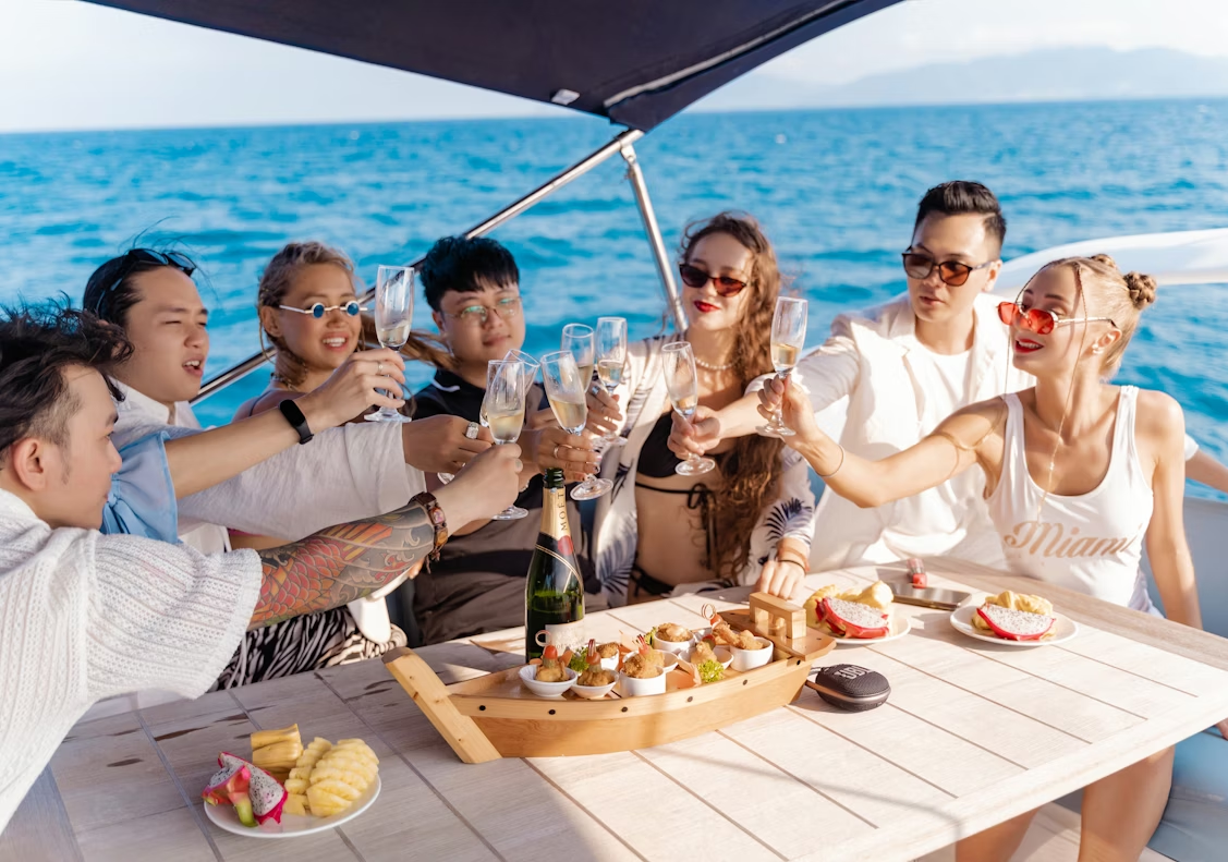 Dress to Impress (and Not Spill): What to Wear on a Charleston Booze Cruise