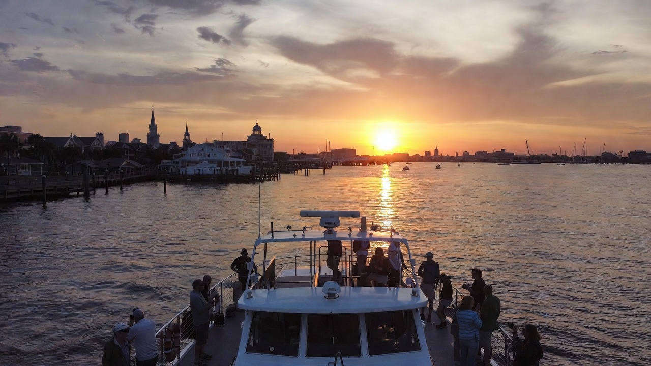 Tips for Stunning Photos During Your Charleston Sunset Cruise